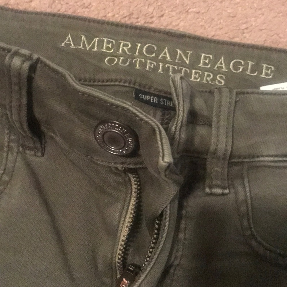 Shorts - Picture 2 of 4